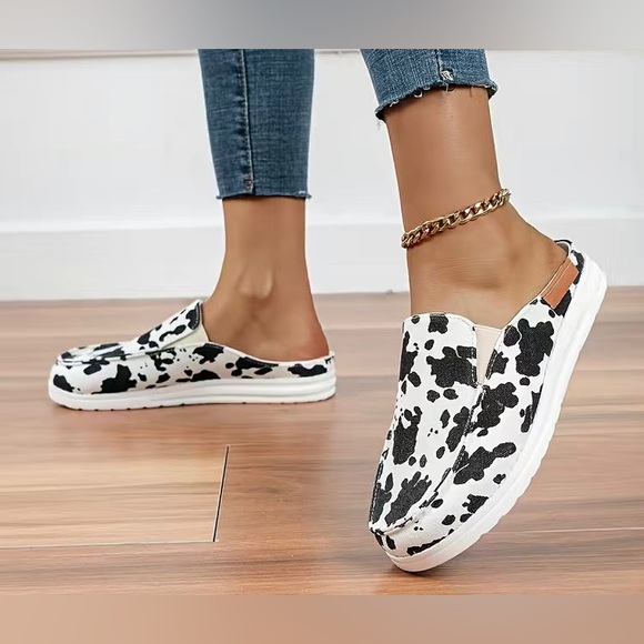 Betrue Shoes - Cow slip on shoes